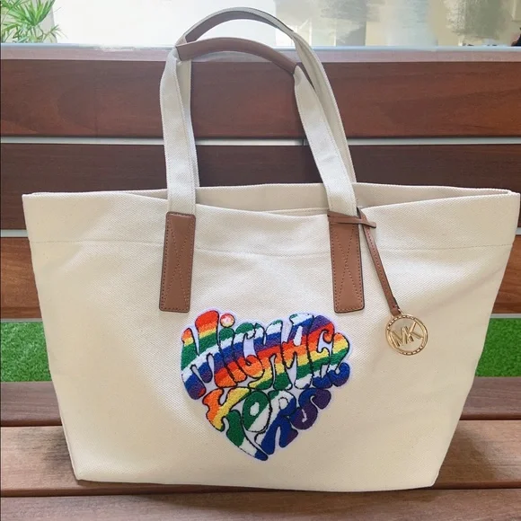 Michael Kors canvas tote - Picture 1 of 15